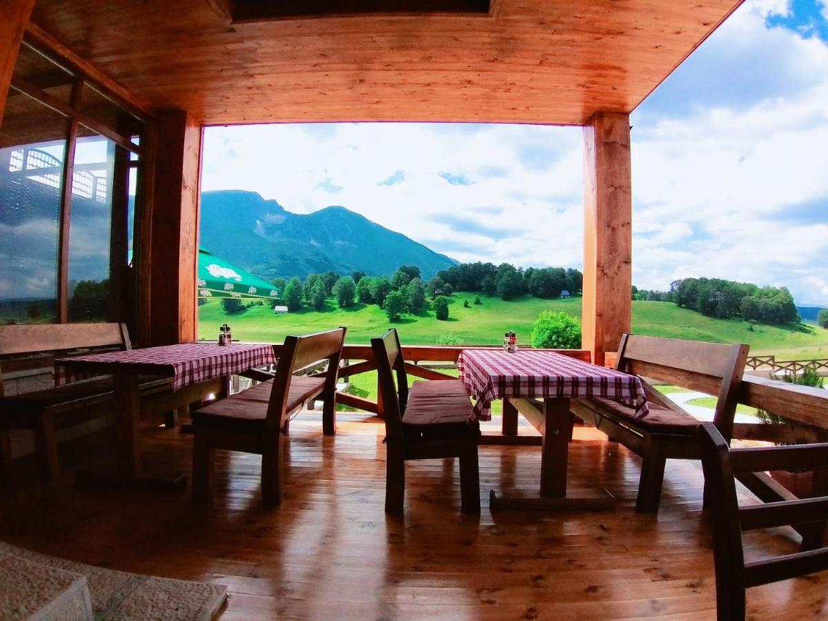 Apartmani I Restoran Sljeme ชาเบลียค ภายนอก รูปภาพ