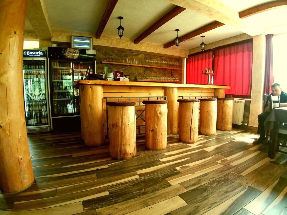 Apartmani I Restoran Sljeme ชาเบลียค ภายนอก รูปภาพ
