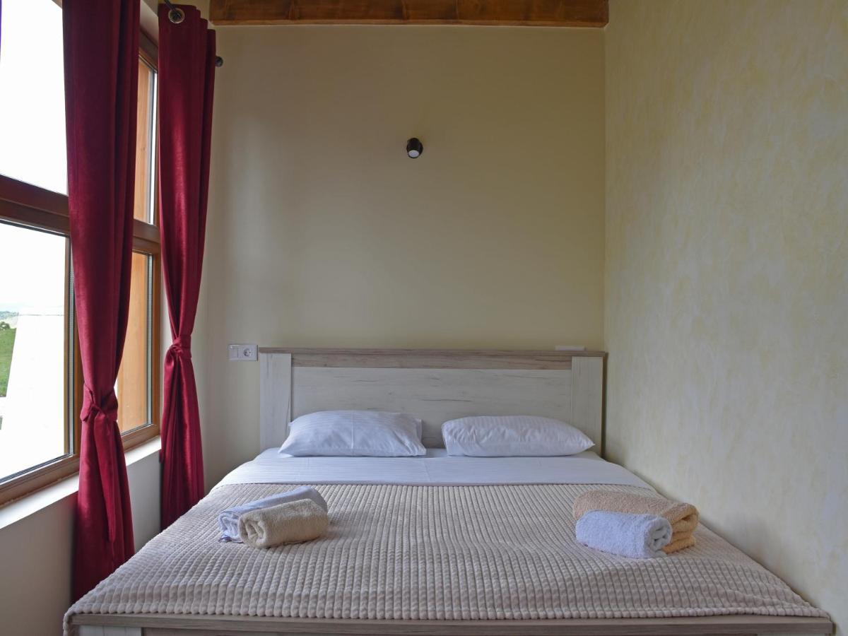 Apartmani I Restoran Sljeme ชาเบลียค ภายนอก รูปภาพ
