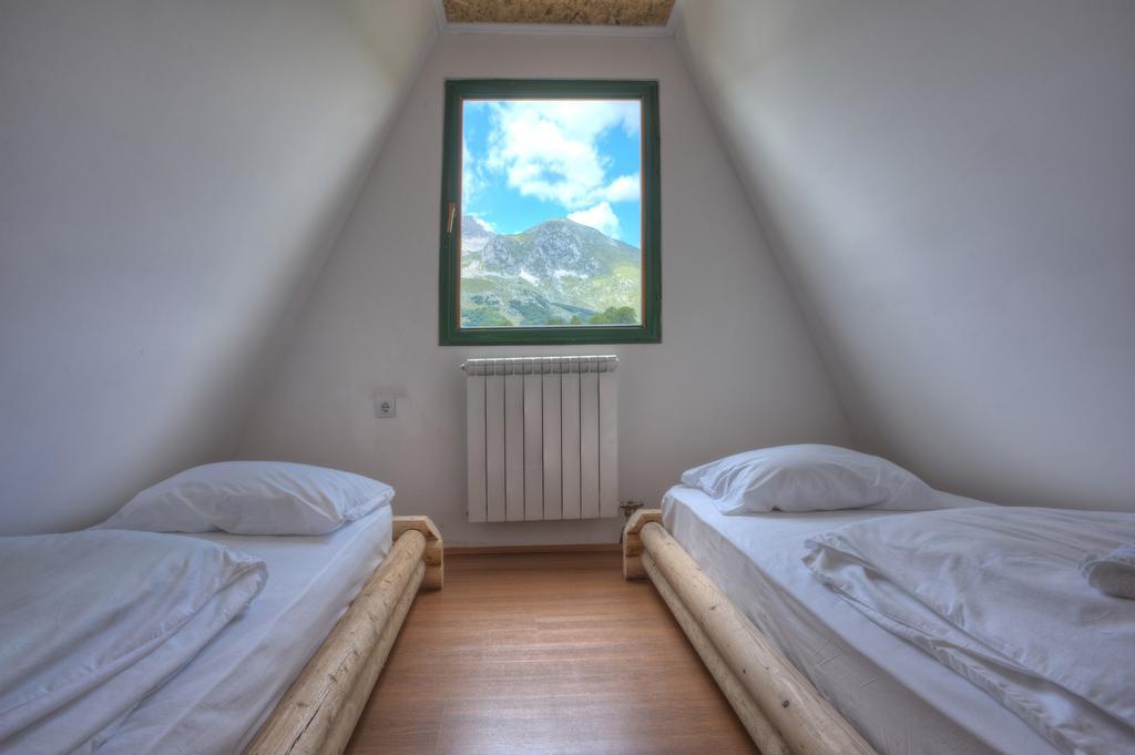 Apartmani I Restoran Sljeme ชาเบลียค ภายนอก รูปภาพ