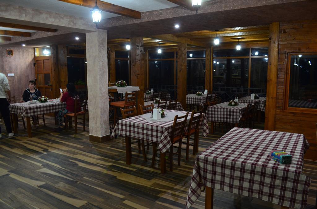 Apartmani I Restoran Sljeme ชาเบลียค ภายนอก รูปภาพ