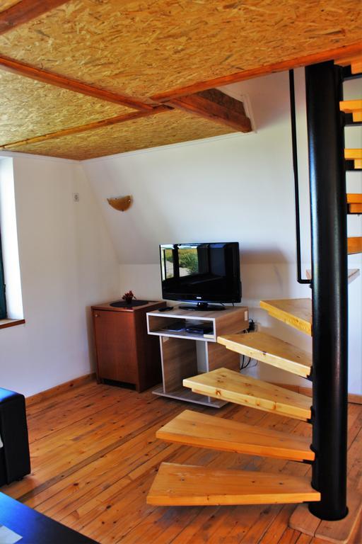 Apartmani I Restoran Sljeme ชาเบลียค ห้อง รูปภาพ
