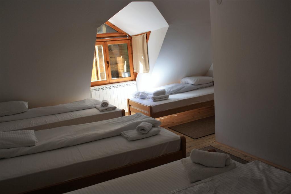 Apartmani I Restoran Sljeme ชาเบลียค ห้อง รูปภาพ