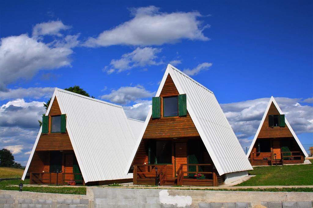 Apartmani I Restoran Sljeme ชาเบลียค ห้อง รูปภาพ